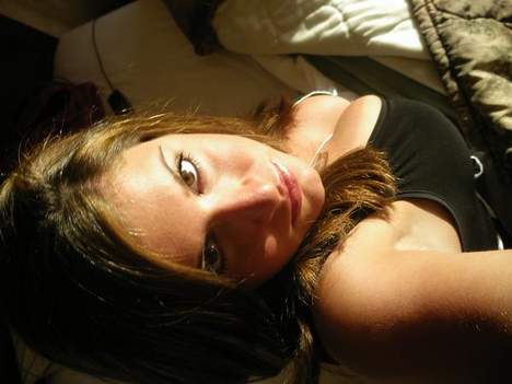 Sophie 26 ans de Paris 95C cherche un mec pour baiser